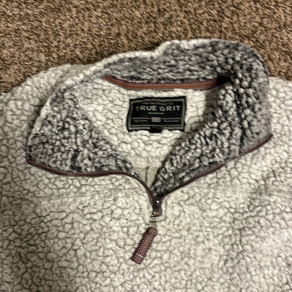 True Grit grey women’s small grey quarter zip sweatshirt